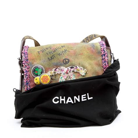 chanel peace and love bag